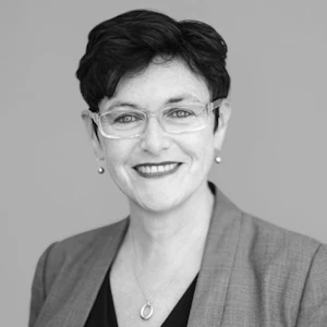 Dr Karen Luxford